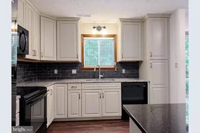23295 White Elm Court, California, MD 20619 - Photo 6