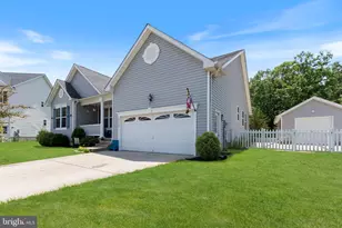46105 Seabiscuit Ct, Lexington Park, MD 20653 - Photo 2