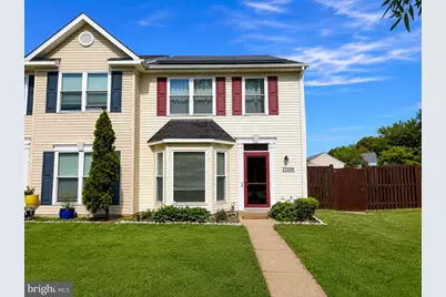 22089 Saint Inigoes Court, Great Mills, MD 20634 - Photo 2