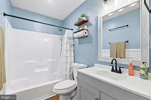 38430 Arlington Dr, Mechanicsville, MD 20659 - Photo 16