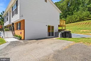 38430 Arlington Dr, Mechanicsville, MD 20659 - Photo 40
