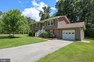 21700 Endeavor St, Lexington Park, MD 20653 - Photo 2