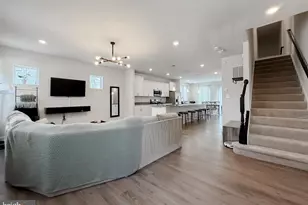 45397 Englewood Wy, California, MD 20619 - Photo 6