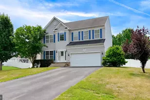 20894 Governors Mill Ct, Great Mills, MD 20634 - Photo 2