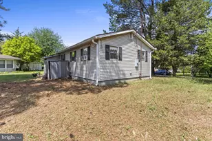 36031 Bay Dr, Chaptico, MD 20621 - Photo 14
