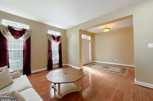 23423 Canna Ct, California, MD 20619 - Photo 10