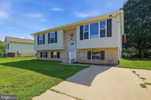 22060 Caravel Ct, Great Mills, MD 20634 - Photo 6