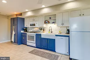 14940 Chesapeake Bay Dr, Scotland, MD 20687 - Photo 8