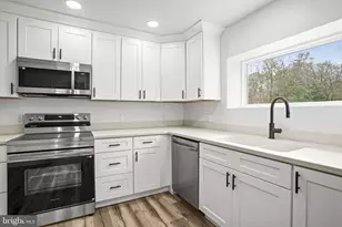 19717 Oak Ct, Lexington Park, MD 20653 - Photo 4