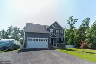 19335 Greens Crossing Ct, Great Mills, MD 20634 - Photo 4