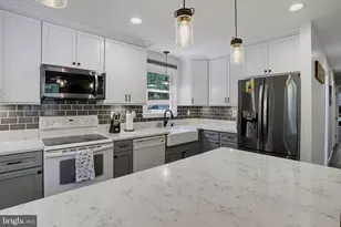 36973 W Lakeland Dr, Mechanicsville, MD 20659 - Photo 10