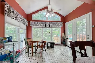 23118 Silverberry Way, California, MD 20619 - Photo 12