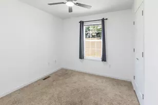 38002 W Edinview Ct, Mechanicsville, MD 20659 - Photo 16
