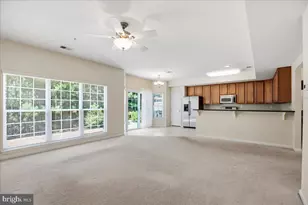 44024 Delphinium Dr, California, MD 20619 - Photo 10