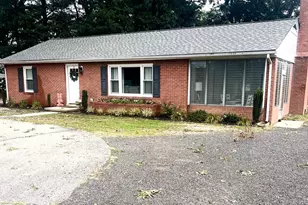 26576 Three Notch Rd, Mechanicsville, MD 20659 - Photo 2