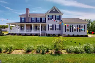 42108 Wildflower Dr, Leonardtown, MD 20650 - Photo 2