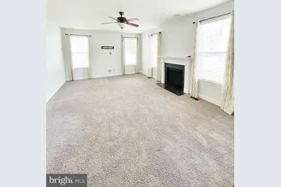 43691 Yulan Street, California, MD 20619 - Photo 2