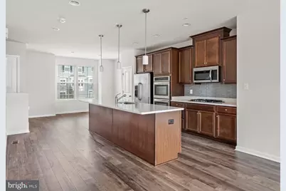 43706 Winterberry Way, California, MD 20619 - Photo 6