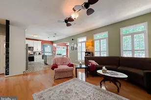23118 Silverberry Way, California, MD 20619 - Photo 18