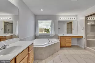 24340 Broad Creek Dr, Hollywood, MD 20636 - Photo 18