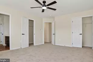 21096 Lizson Ct, California, MD 20619 - Photo 8