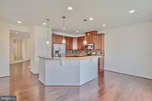 43699 Sweetbay St, California, MD 20619 - Photo 6