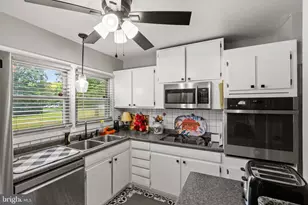 22508 Old Rolling Rd, California, MD 20619 - Photo 4