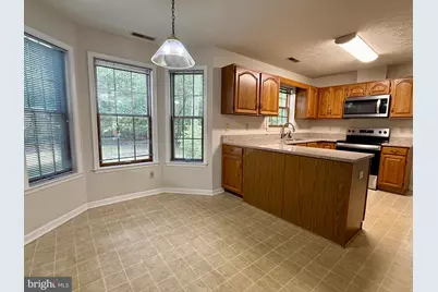 23124 Autumn Leaf Way, California, MD 20619 - Photo 8