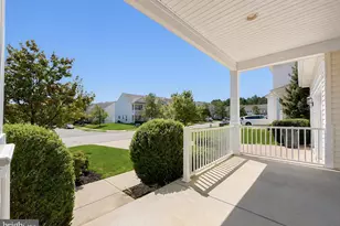 22931 Snow Leopard Dr, California, MD 20619 - Photo 2