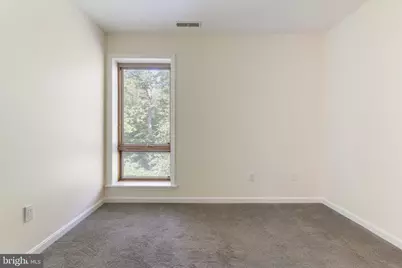 23240 Rosewood Court #9, California, MD 20619 - Photo 12