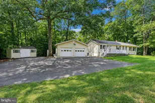 25082 Pinto Dr, Hollywood, MD 20636 - Photo 2