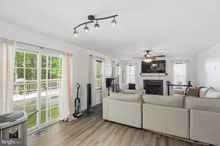 46702 Sandalwood St, Lexington Park, MD 20653 - Photo 14