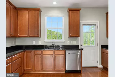 22960 Foxglove Way, California, MD 20619 - Photo 18
