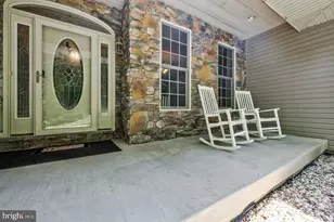 29171 Hearts Desire Dr, Mechanicsville, MD 20659 - Photo 2