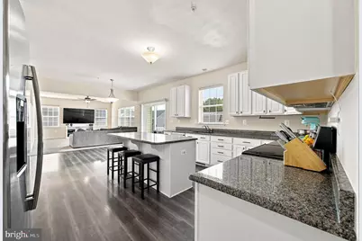 45694 Tennyhill Street, California, MD 20619 - Photo 10
