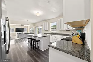 45694 Tenny Hill St, California, MD 20619 - Photo 10