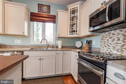 24753 Half Pone Point Road, Hollywood, MD 20636 - Photo 4