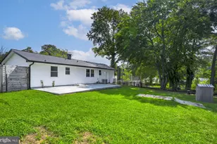 21975 Spring Valley Dr, Lexington Park, MD 20653 - Photo 2