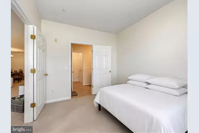23560 F D R Boulevard #305, California, MD 20619 - Photo 18