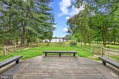 21020 Burch Family Lane, Avenue, MD 20609 - Photo 10