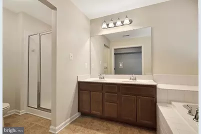 45759 Bethfield Way, California, MD 20619 - Photo 10
