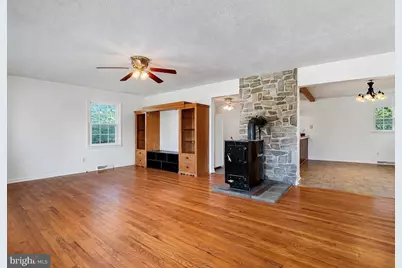 45950 Bates Road, Great Mills, MD 20634 - Photo 16