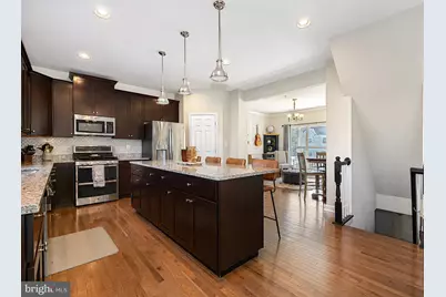 45242 Woodhaven, California, MD 20619 - Photo 2