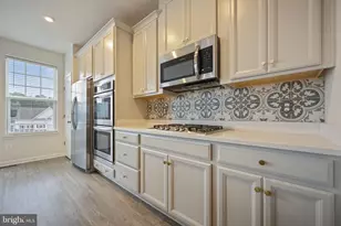 43901 Eucalyptus Way, California, MD 20619 - Photo 4
