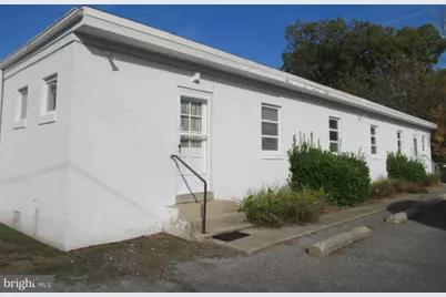 39 W Main Street, Crisfield, MD 21817 - Photo 16