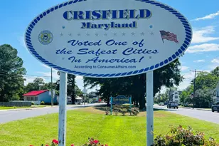 225 N N Somerset Ave, Crisfield, MD 21817 - Photo 32