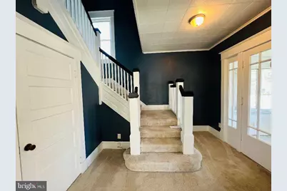 225 N N Somerset Ave, Crisfield, MD 21817 - Photo 4