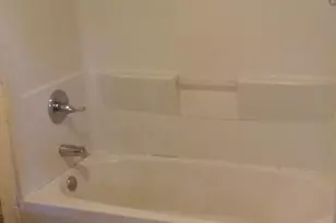 326 Pine St, Crisfield, MD 21817 - Photo 6