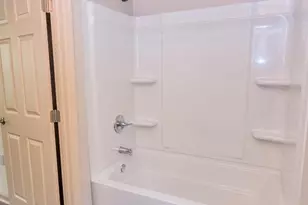 215 N 1st St, Crisfield, MD 21817 - Photo 28