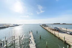 1021 W Main St, Crisfield, MD 21817 - Photo 6